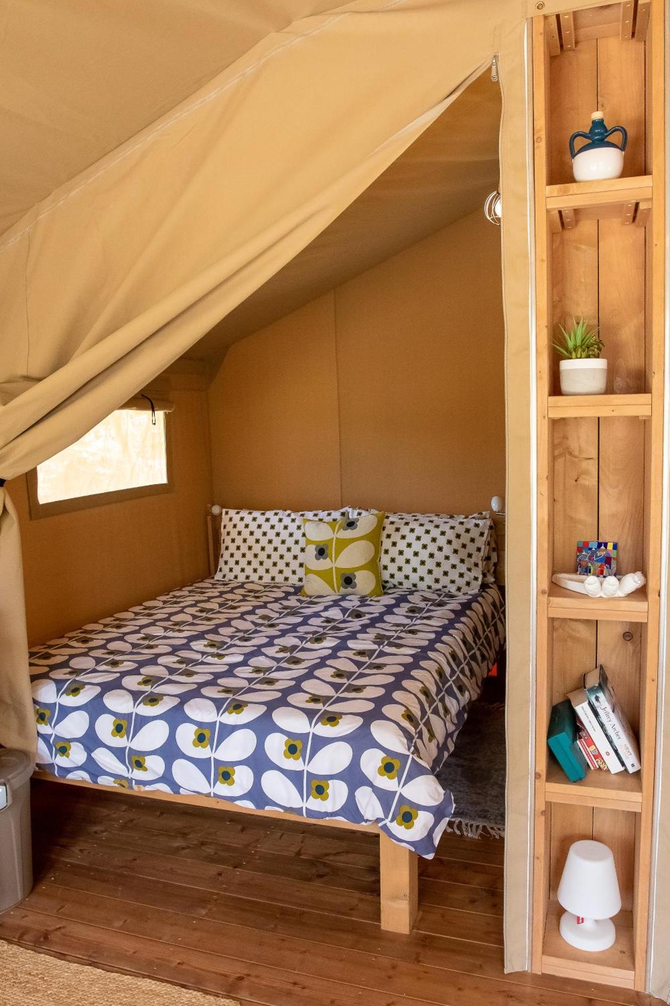 Domus Olea Glamping Luxury tent