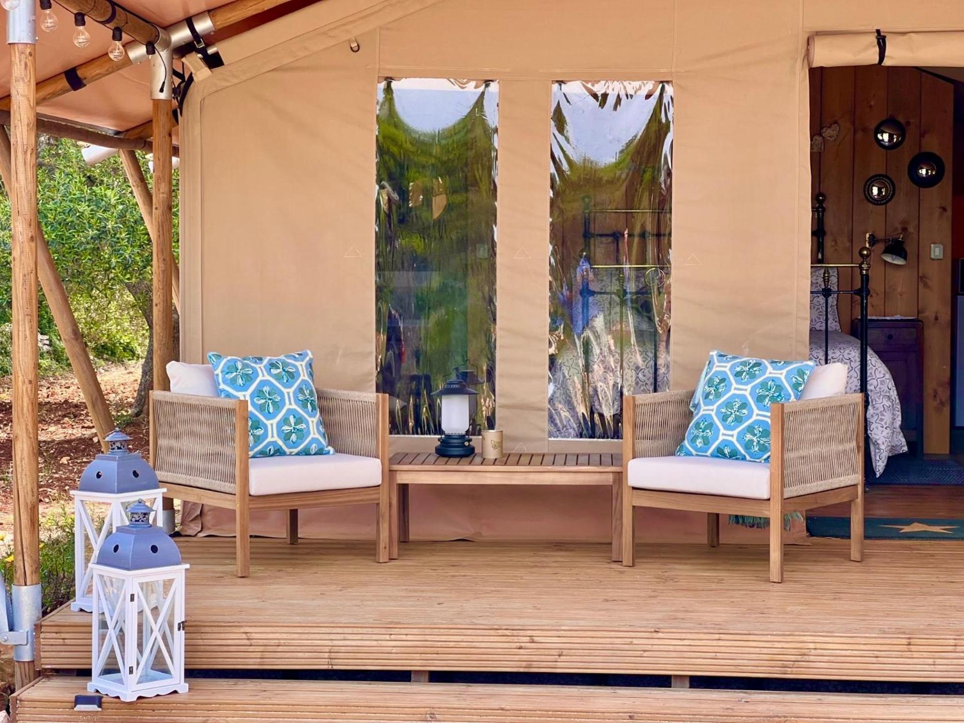Domus Olea Glamping *