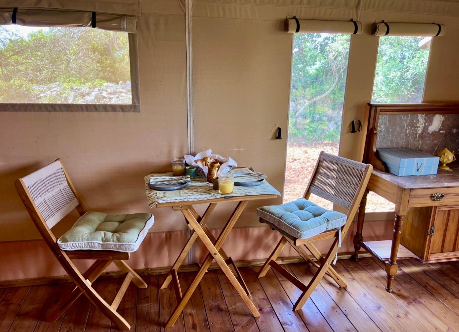 Domus Olea Glamping Luxury tent Ceglie Messapica