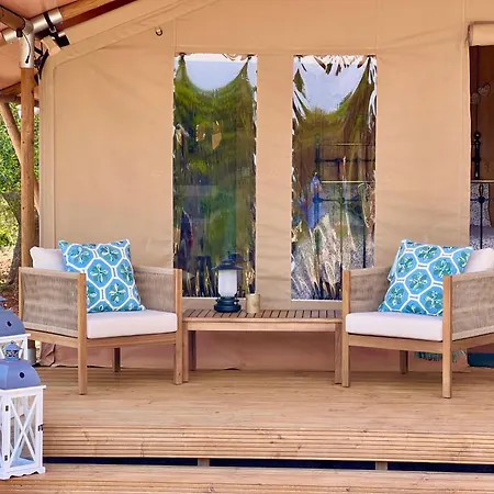 Domus Olea Glamping Hotel Ceglie Messapica Exterior photo